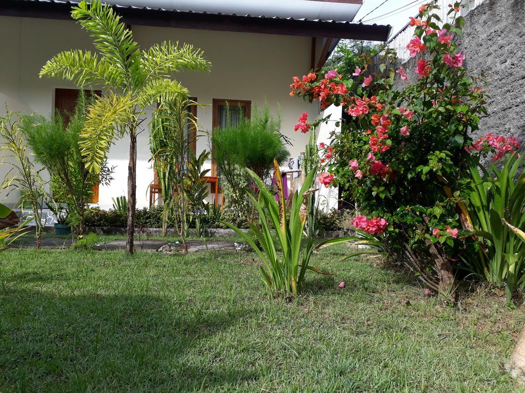 Herry Homestay Kuta  Ngoại thất bức ảnh